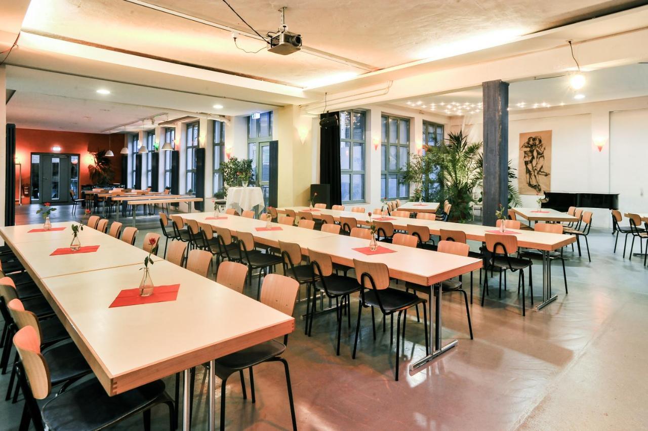 Gaestehaus Abz Stuttgart Exterior photo